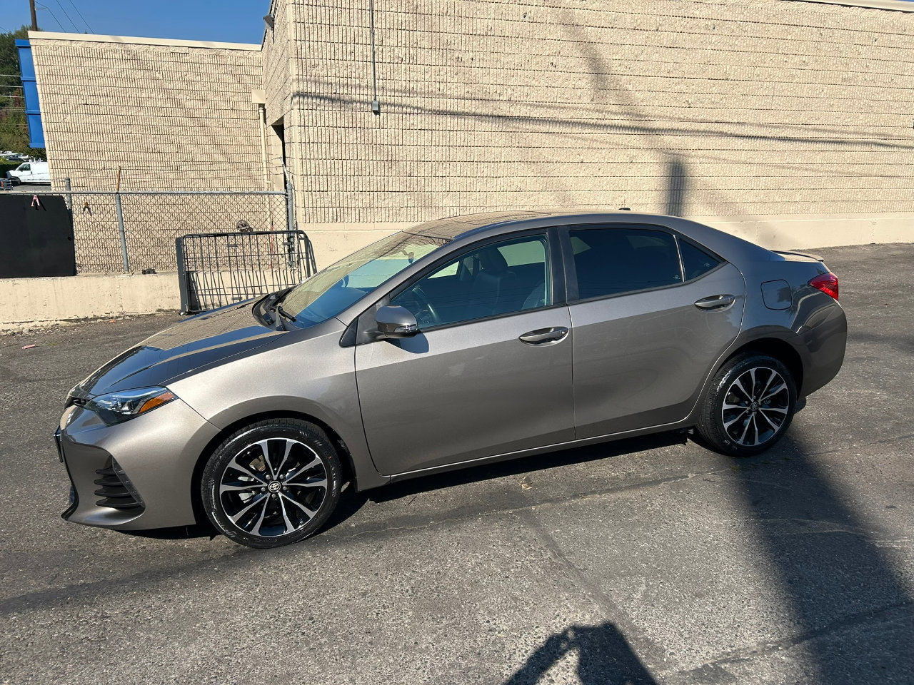 Used 2019 Toyota Corolla XSE image 8
