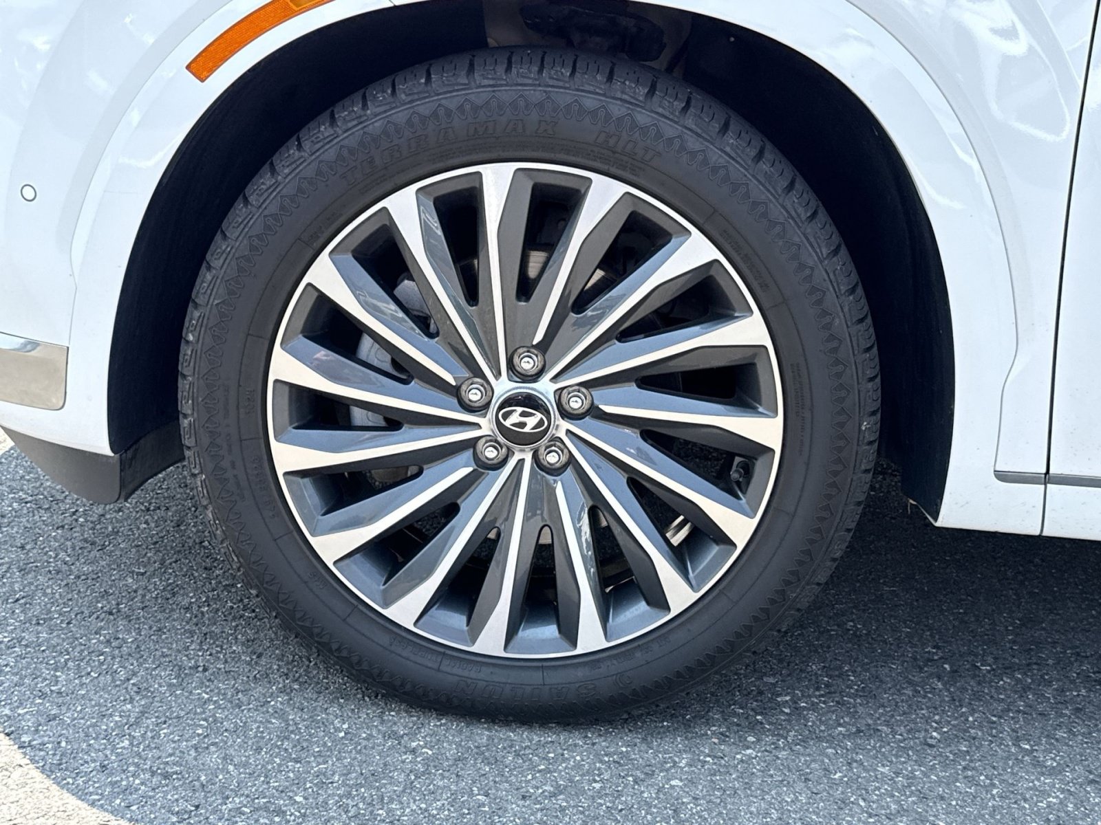 Used 2024 Hyundai Palisade Calligraphy AWD/4WD image 12