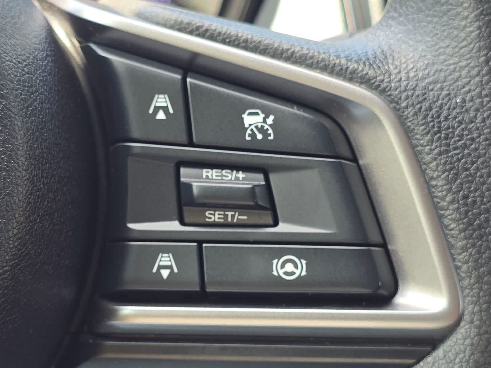 Certified 2024 Subaru Impreza 2.0i AWD/4WD image 18