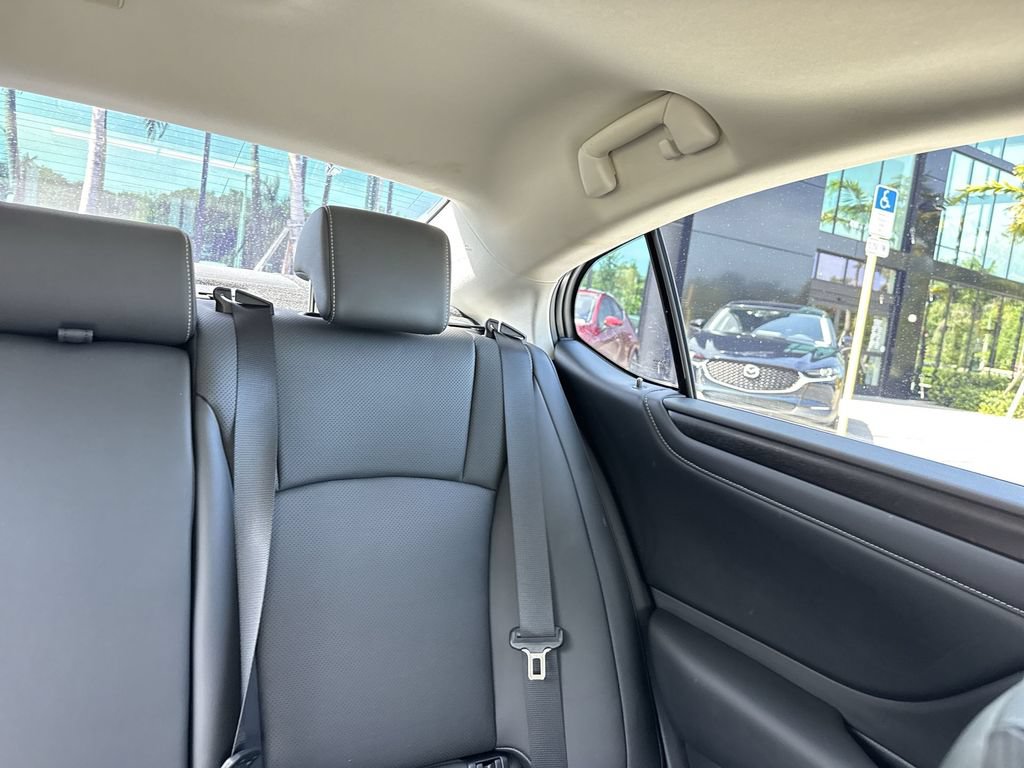 Used 2025 Lexus ES 350 w/ Premium Package FWD image 19