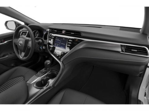 Used 2020 Toyota Camry SE w/ Convenience Package FWD image 16