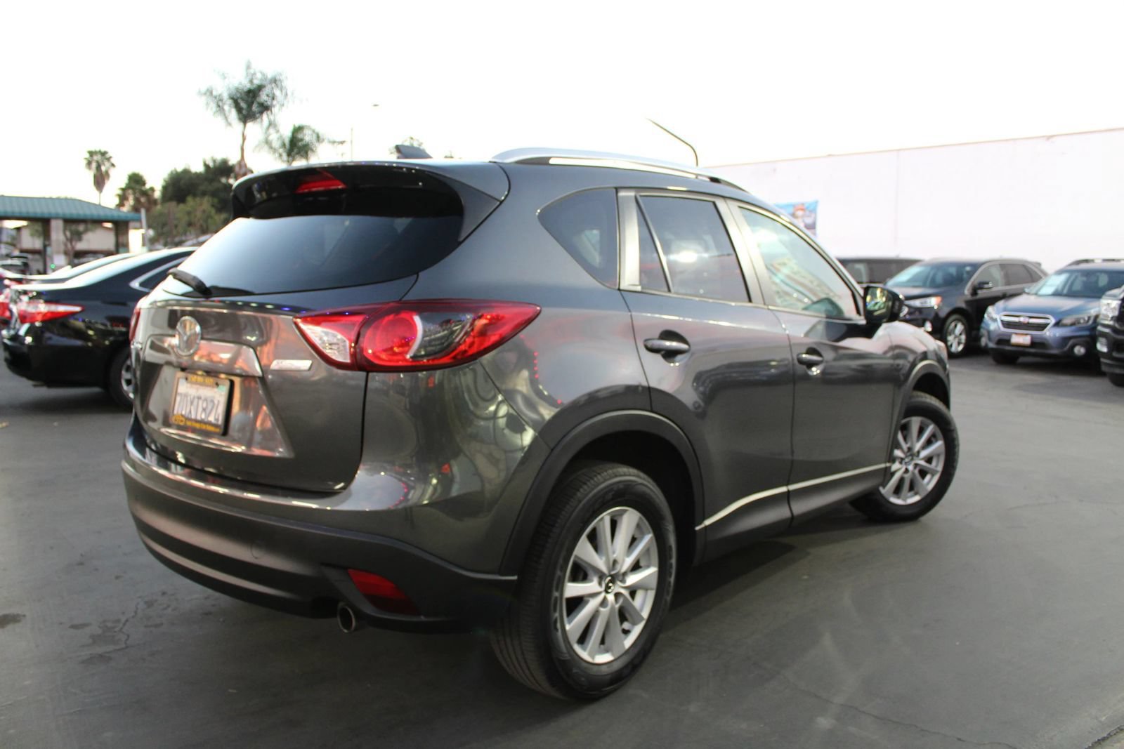 Used 2014 MAZDA CX-5 Touring w/ Bose/Moonroof Package FWD image 5