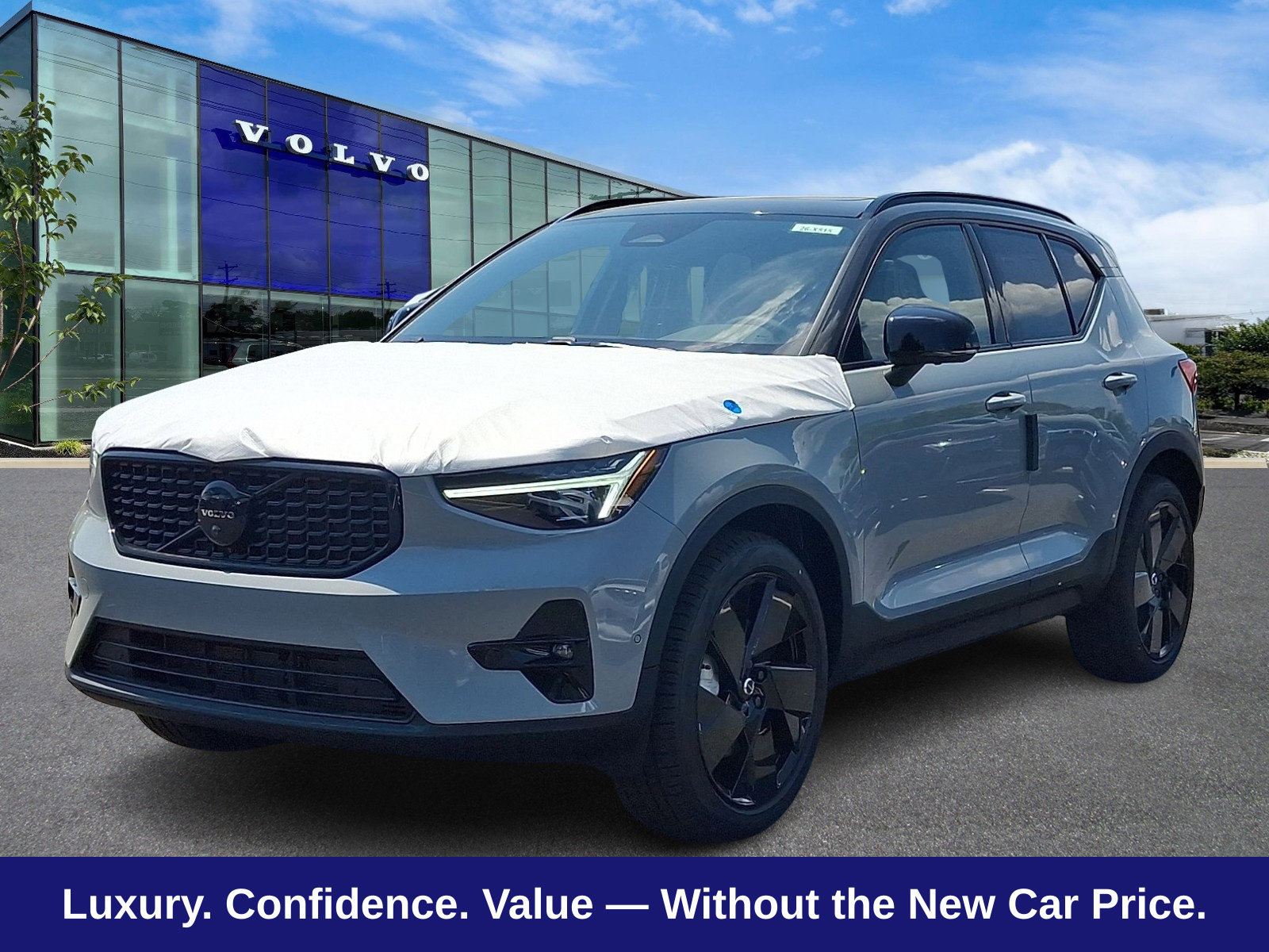 New 2026 Volvo XC40 B5 Ultra w/ Protection Package Premier AWD/4WD image 2
