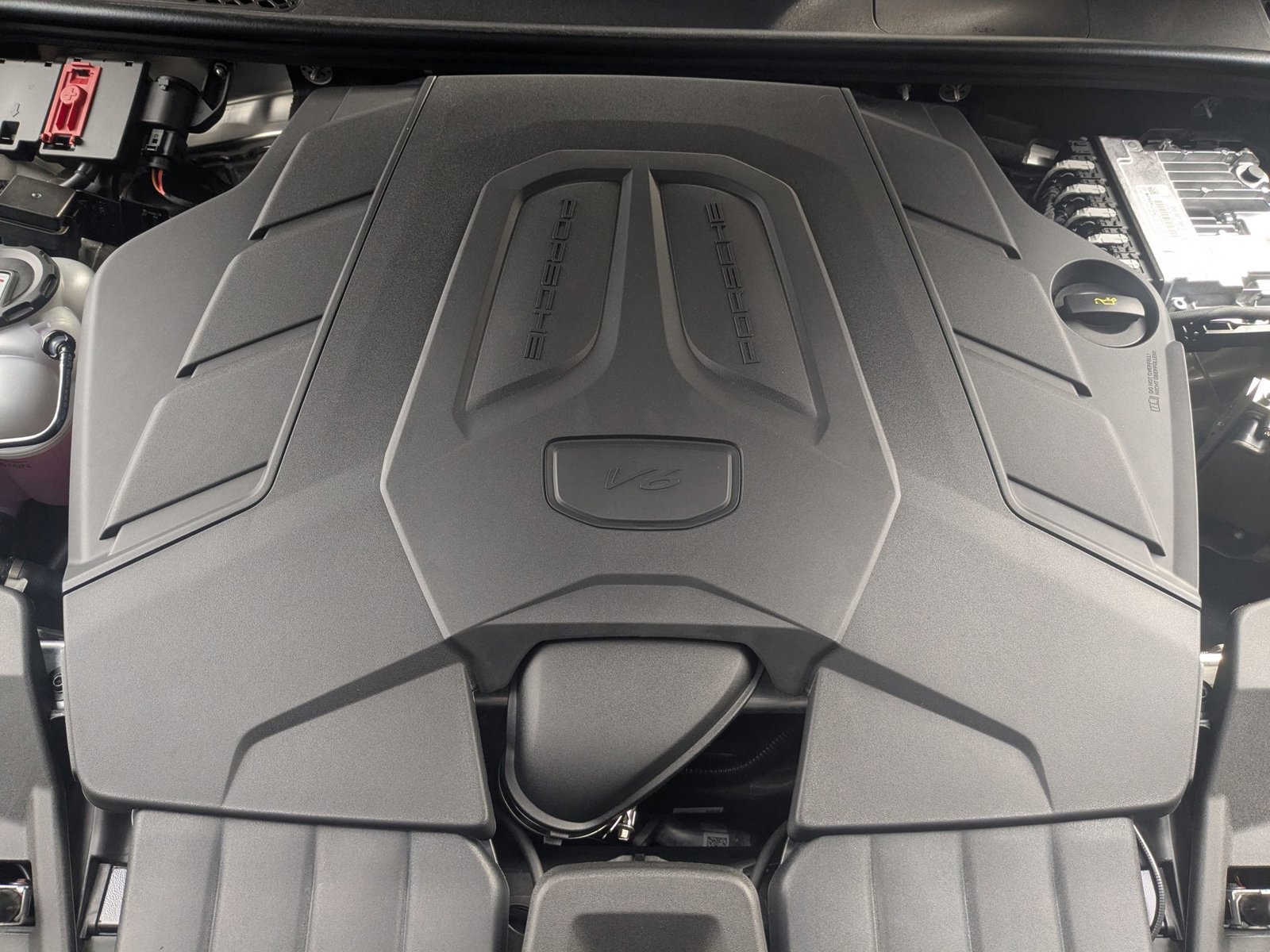 New 2026 Porsche Cayenne image 29