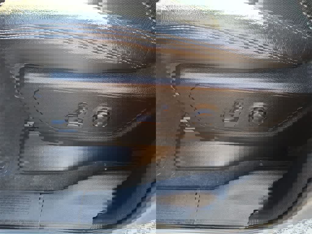 Used 2023 RAM 1500 Rebel w/ Night Edition image 12