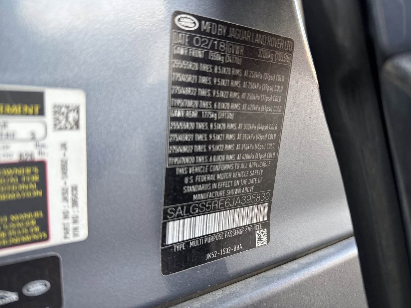 Used 2018 Land Rover Range Rover Long Wheelbase Supercharged image 46