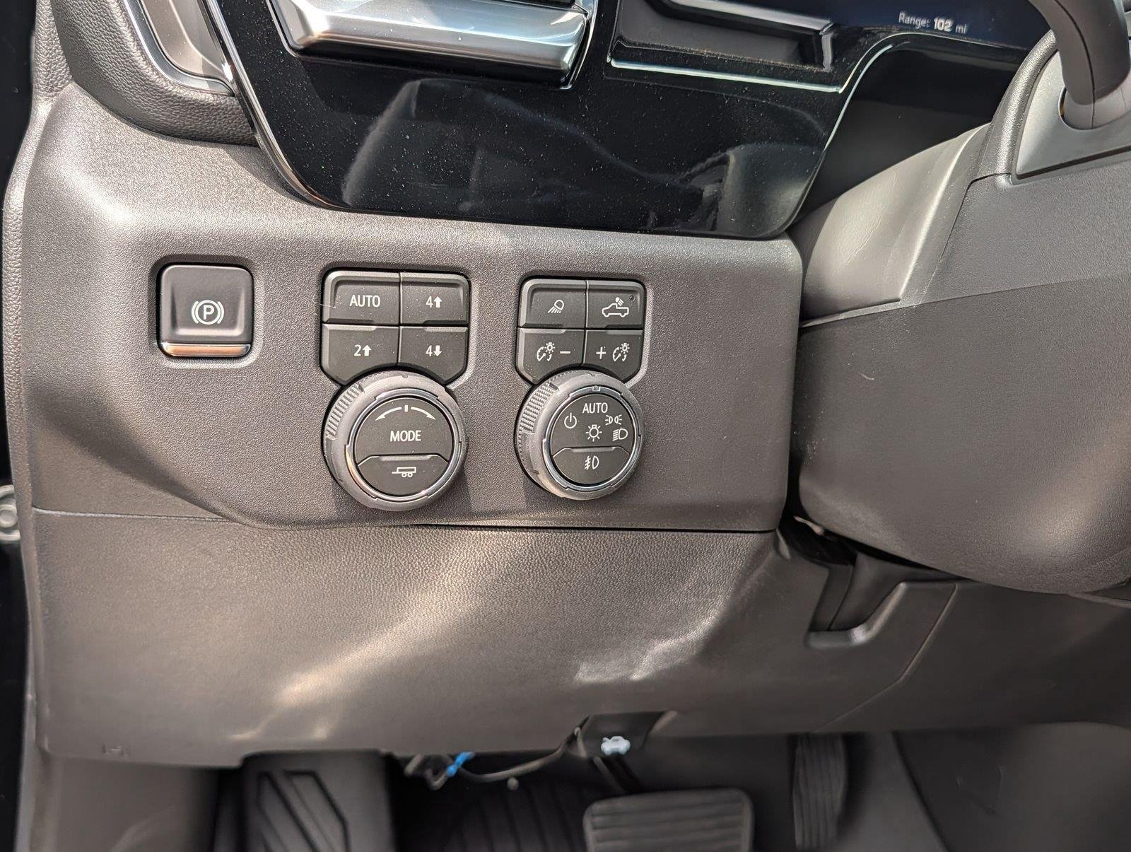 New 2026 Chevrolet Silverado 1500 LT Trail Boss w/ LT Trail Boss Premium Package AWD/4WD image 16