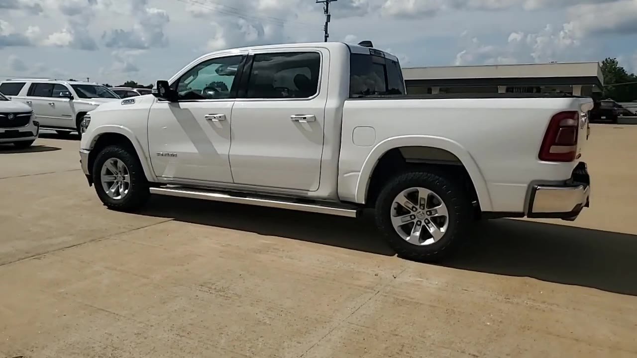 Used 2020 RAM 1500 Laramie AWD/4WD image 6