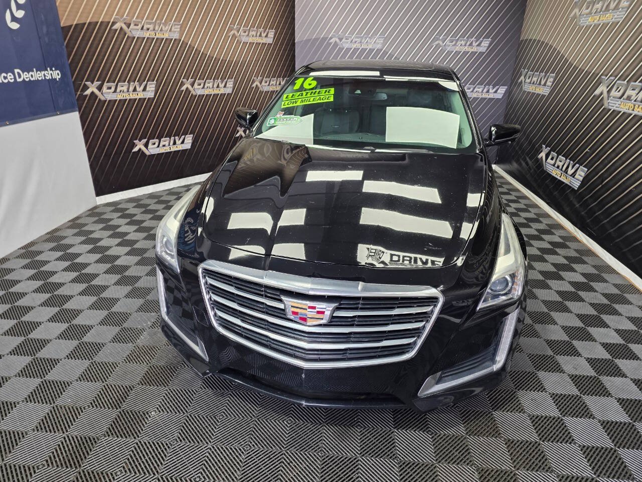 Used 2016 Cadillac CTS Luxury RWD image 4