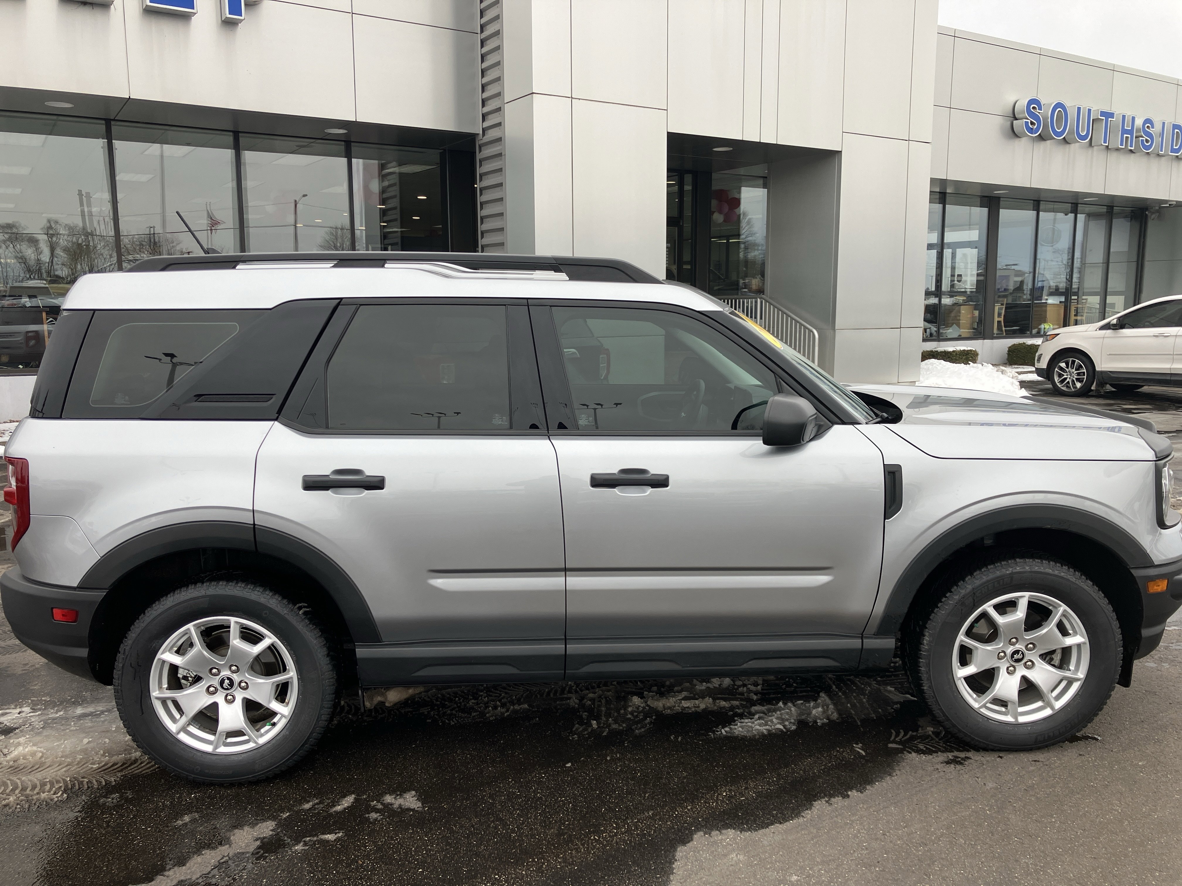 Used 2022 Ford Bronco Sport image 8