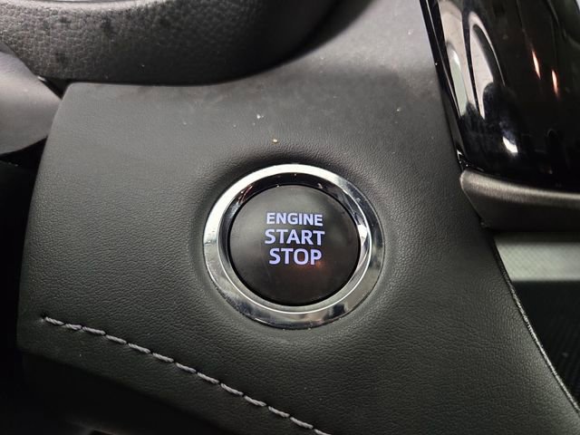 Used 2023 Toyota Highlander L image 24