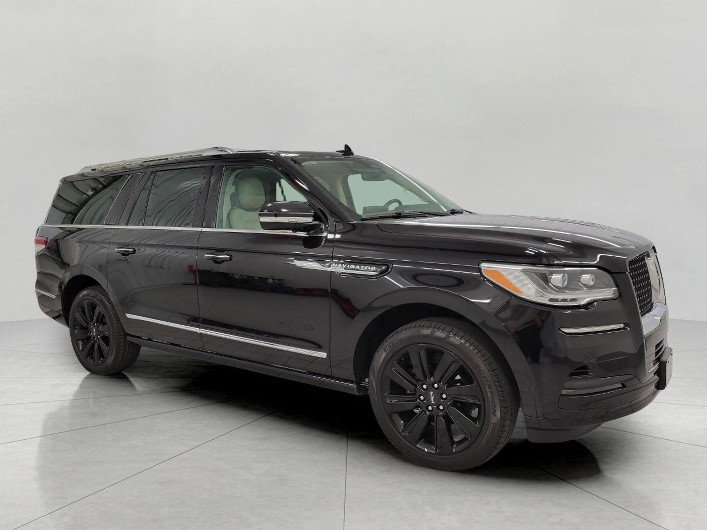 Used 2024 Lincoln Navigator L Reserve