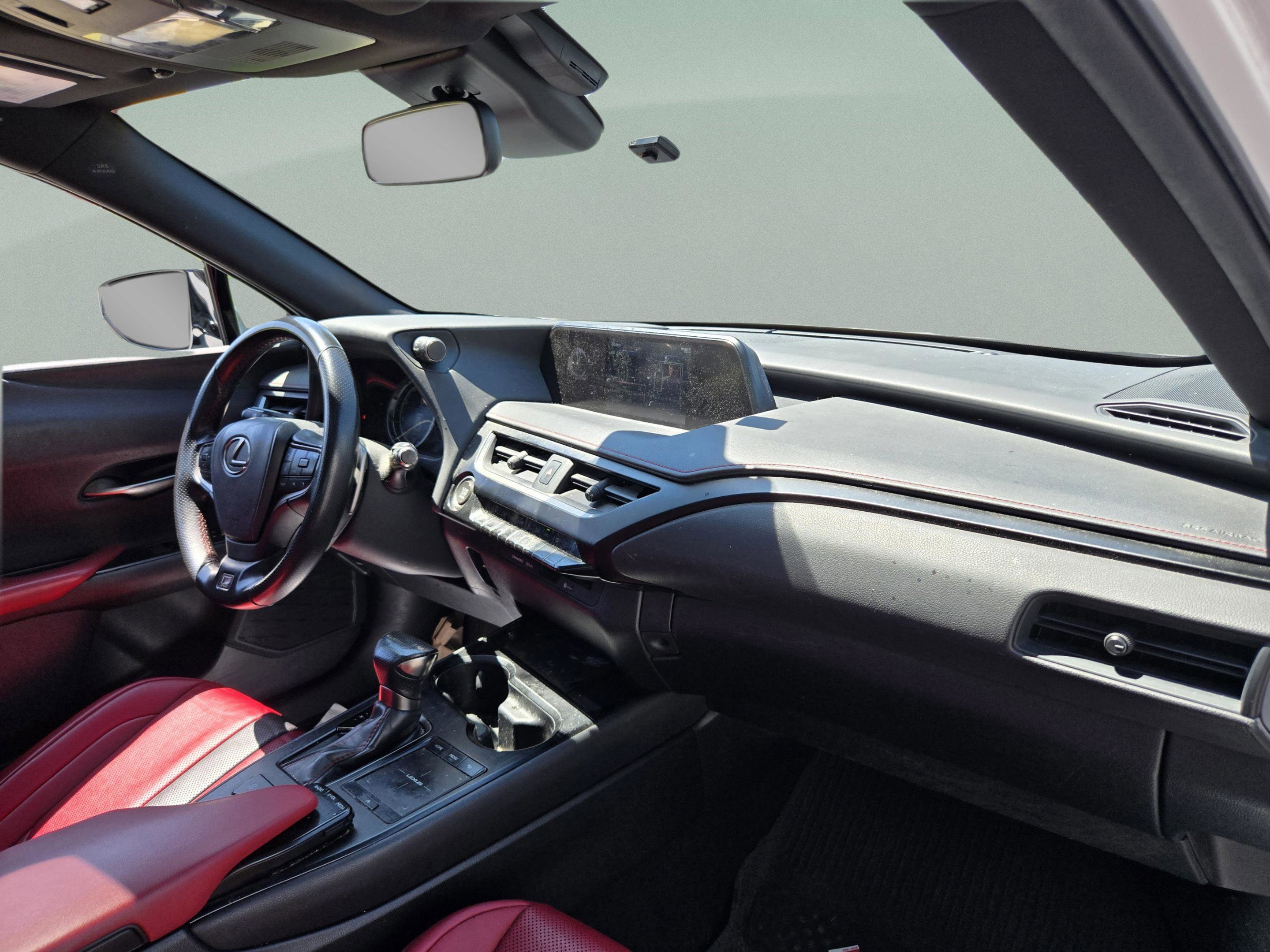 Used 2022 Lexus UX 200 F Sport w/ Accessory Package (Z2) FWD image 17