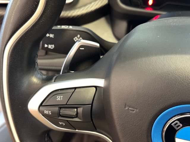 Used 2019 BMW i8 Roadster AWD/4WD image 21