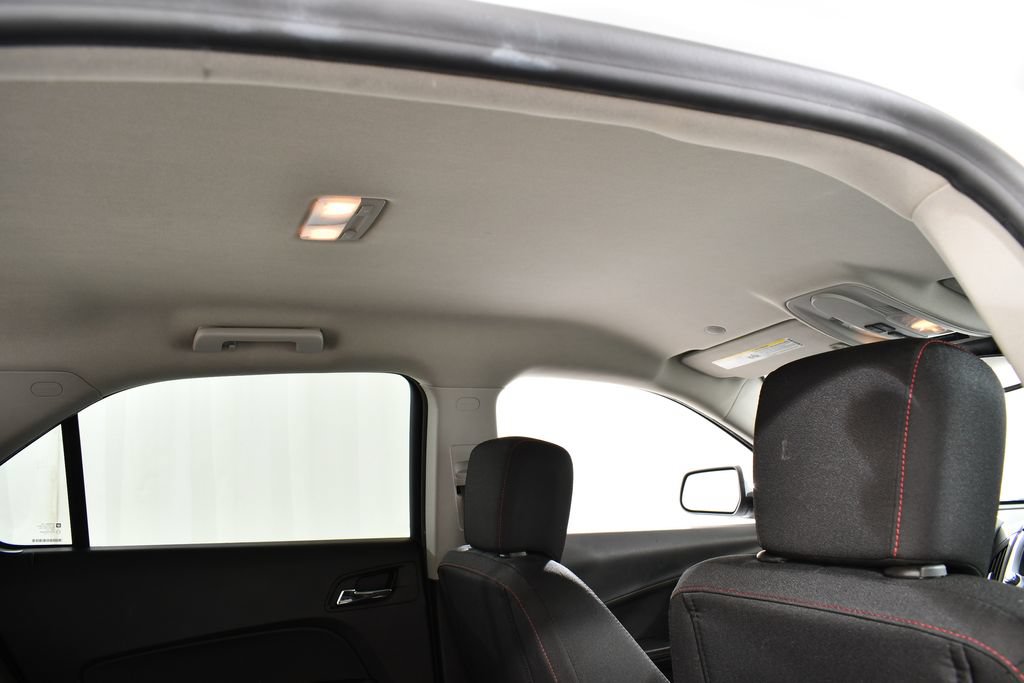 Used 2015 Chevrolet Equinox LT w/ Driver Convenience Package AWD/4WD image 18