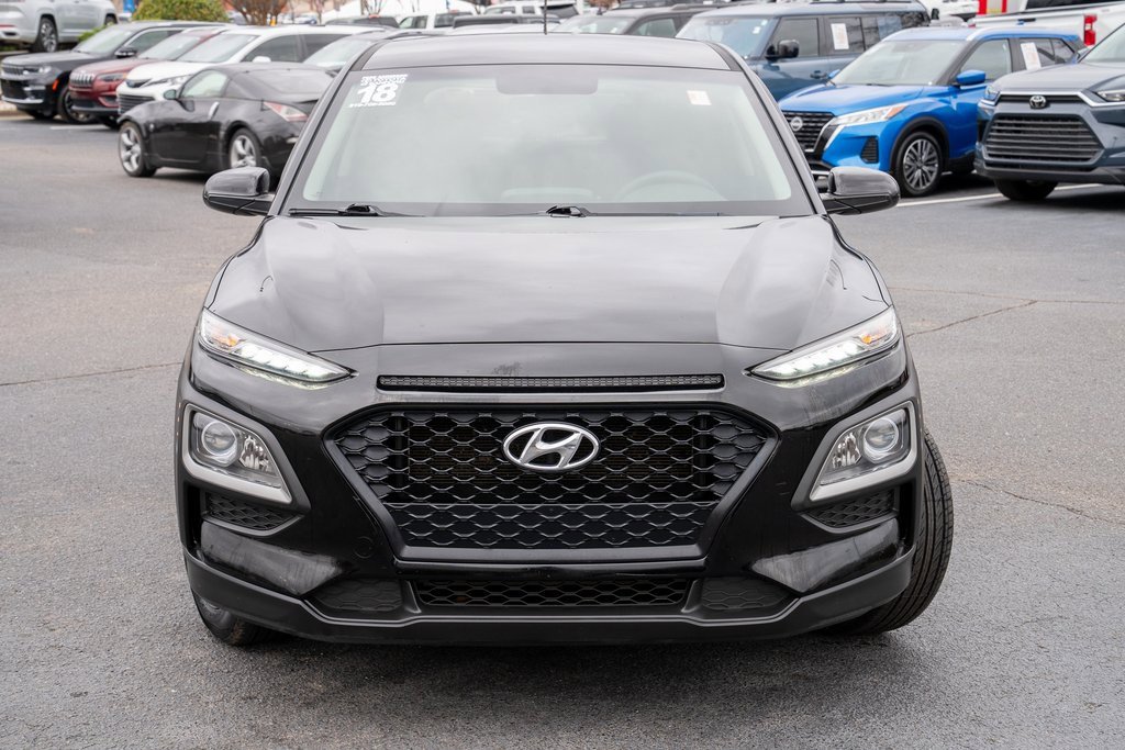 Used 2018 Hyundai Kona SE image 2