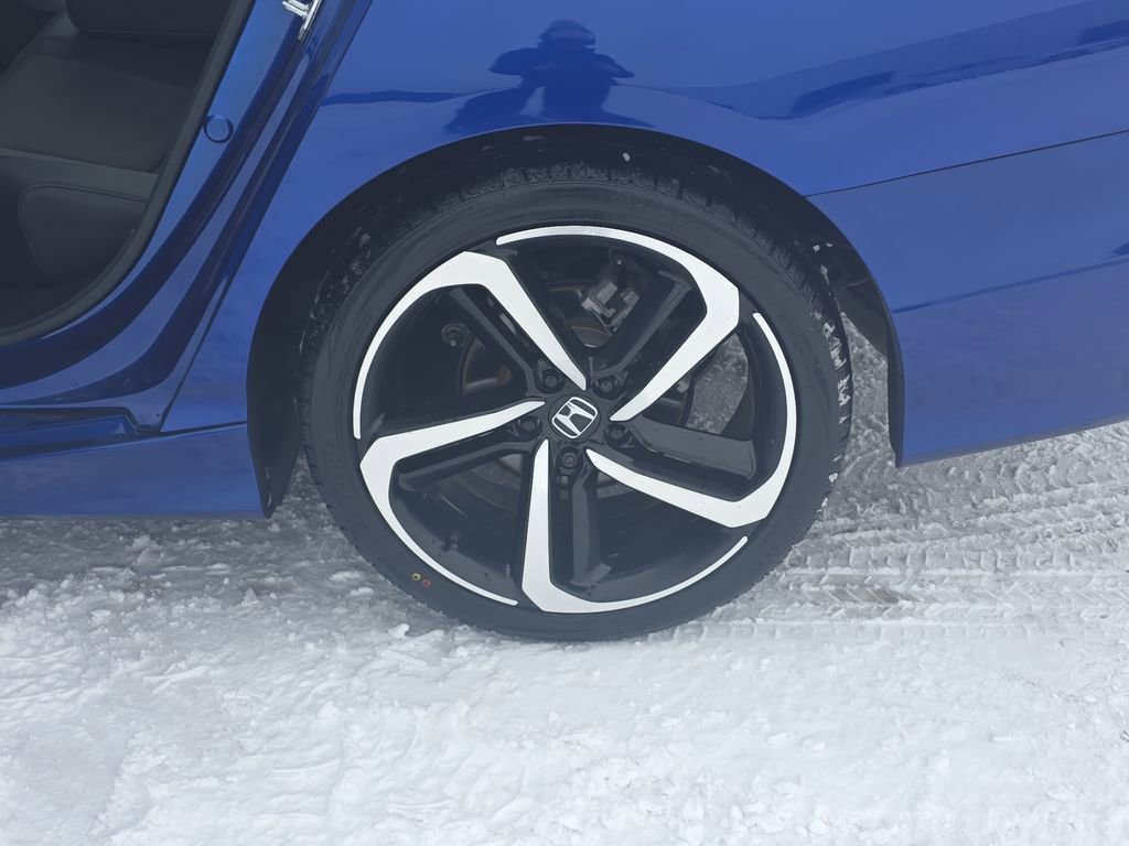 Used 2022 Honda Accord Sport image 30