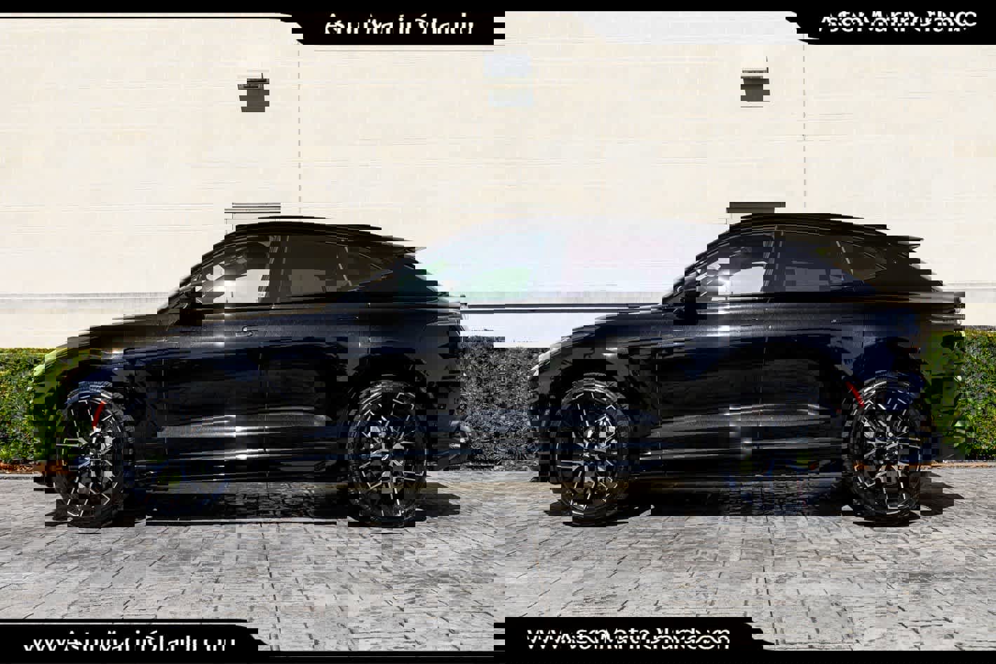 Used 2025 Aston Martin DBX 707 image 38