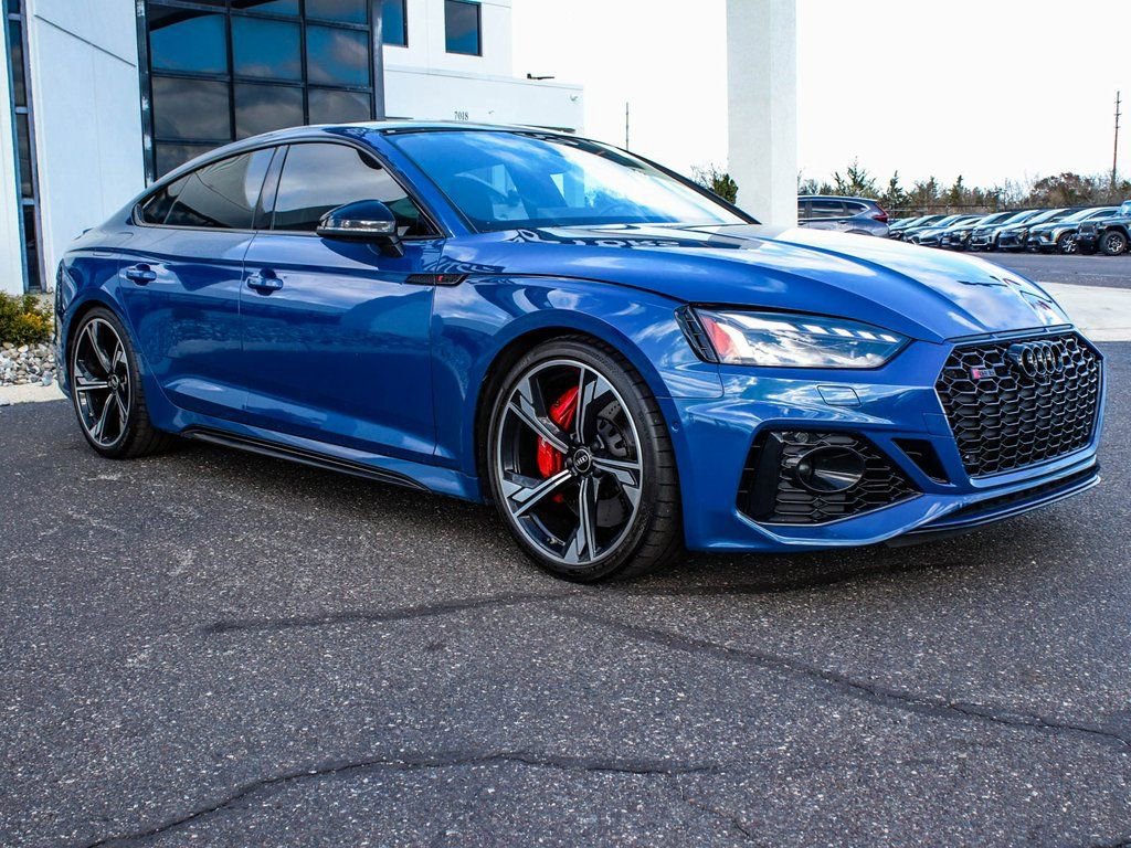 Used 2023 Audi RS 5 Sportback w/ Dynamic Package image 3