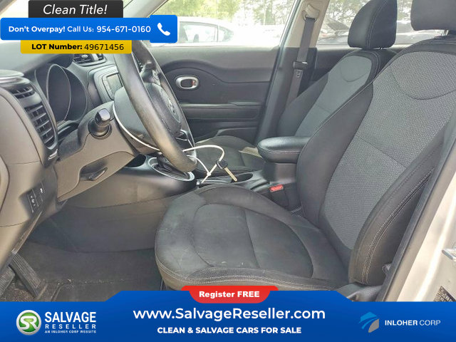 Used 2017 Kia Soul + FWD image 9