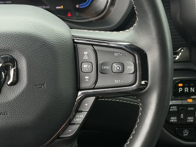 Used 2023 RAM 1500 Limited AWD/4WD image 16