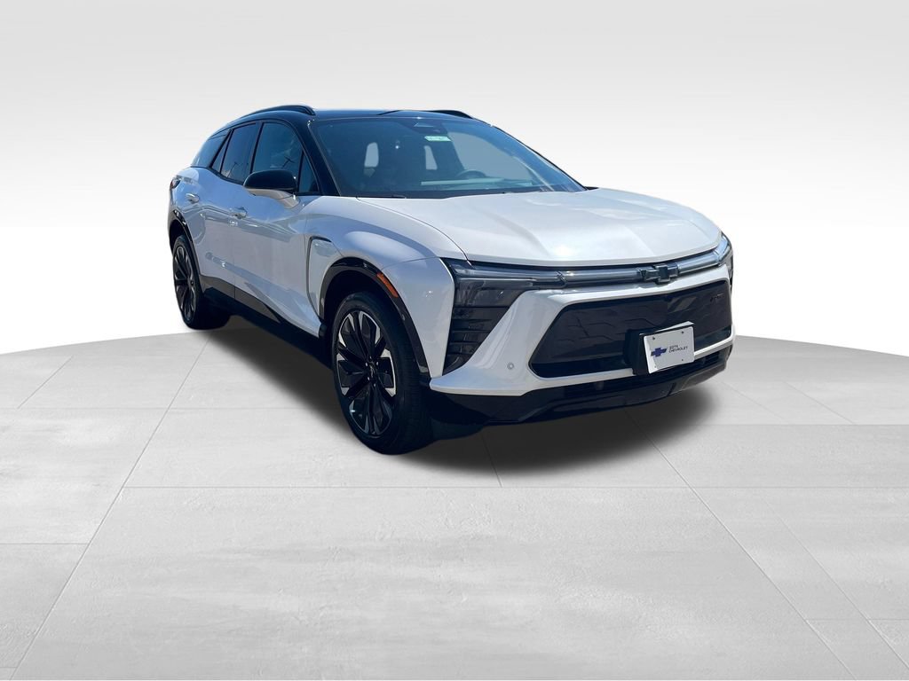 New 2025 Chevrolet Blazer EV RS w/ Super Cruise Package AWD/4WD image 7