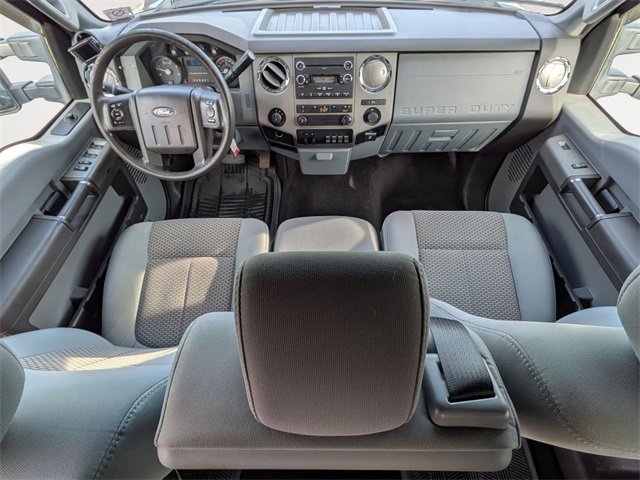 Used 2012 Ford F250 XLT w/ Snow Plow Prep Pkg image 26