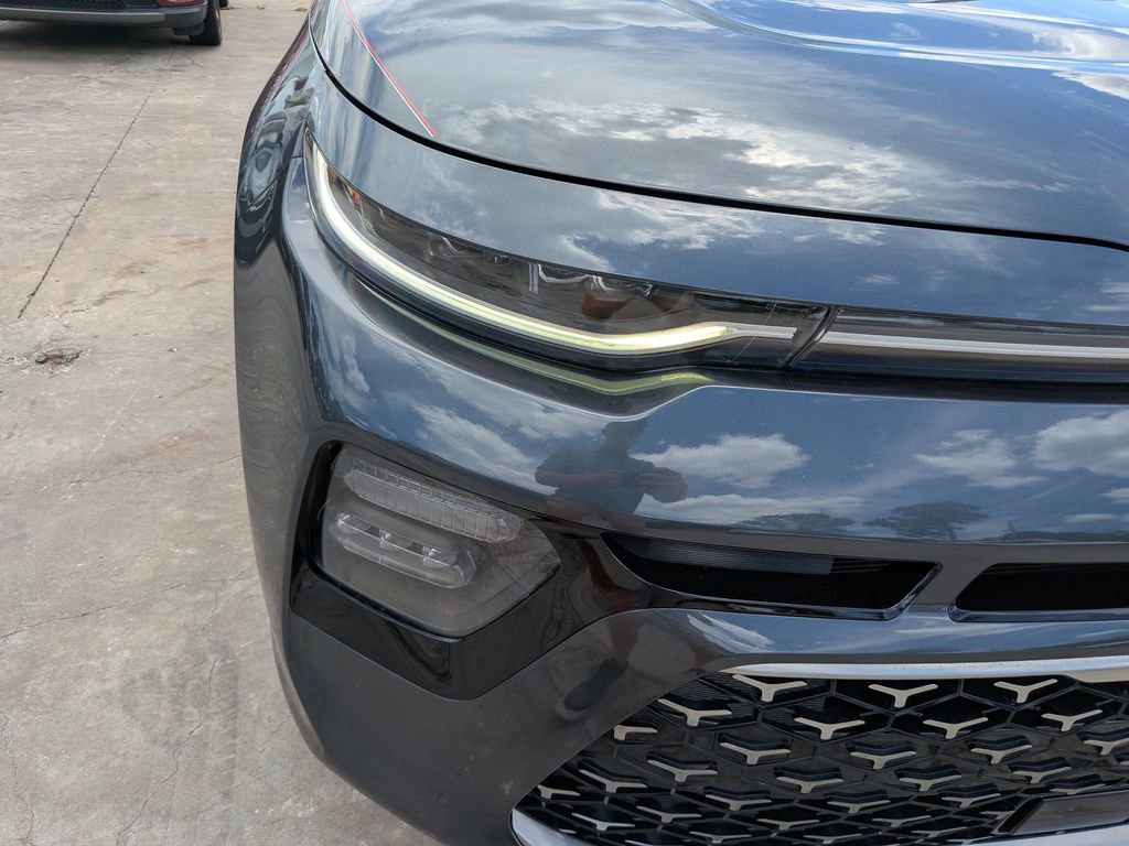 Certified 2022 Kia Soul Turbo FWD image 10