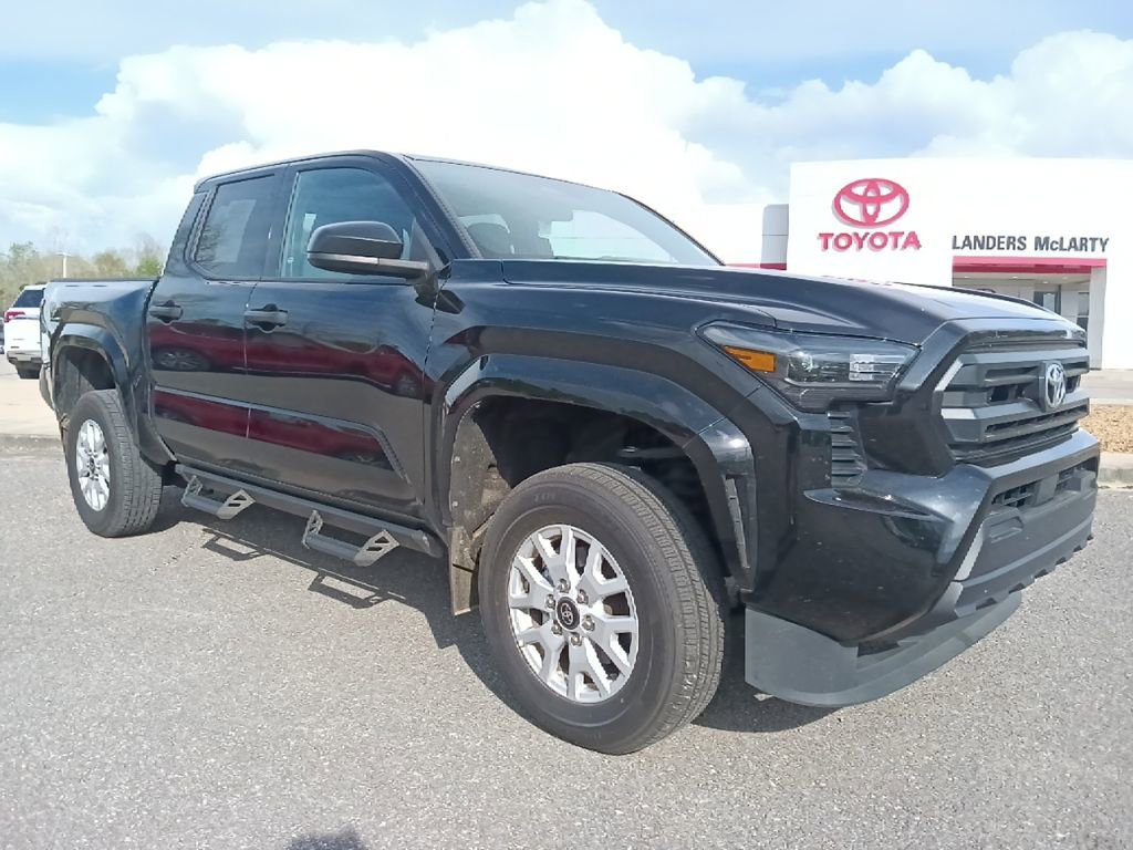 Used 2024 Toyota Tacoma SR image 1