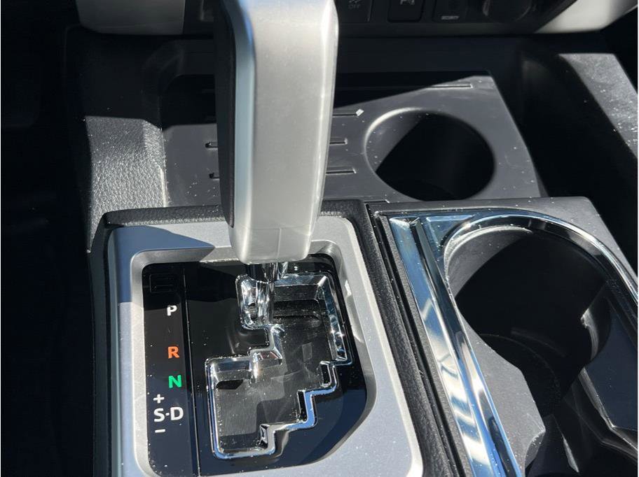 Used 2021 Toyota Tundra Limited w/ Limited Premium Package image 19
