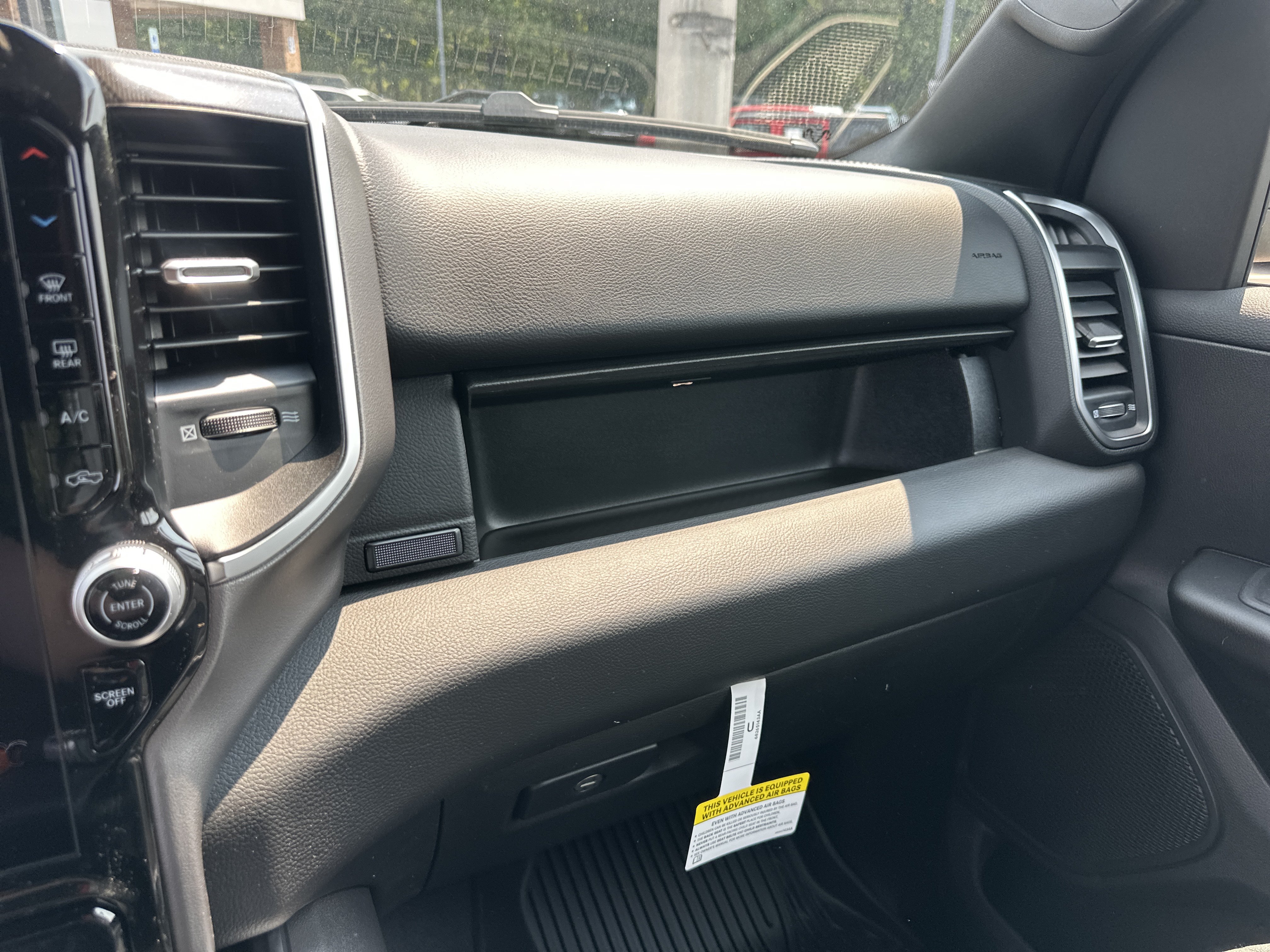 New 2026 RAM 1500 Big Horn AWD/4WD image 4