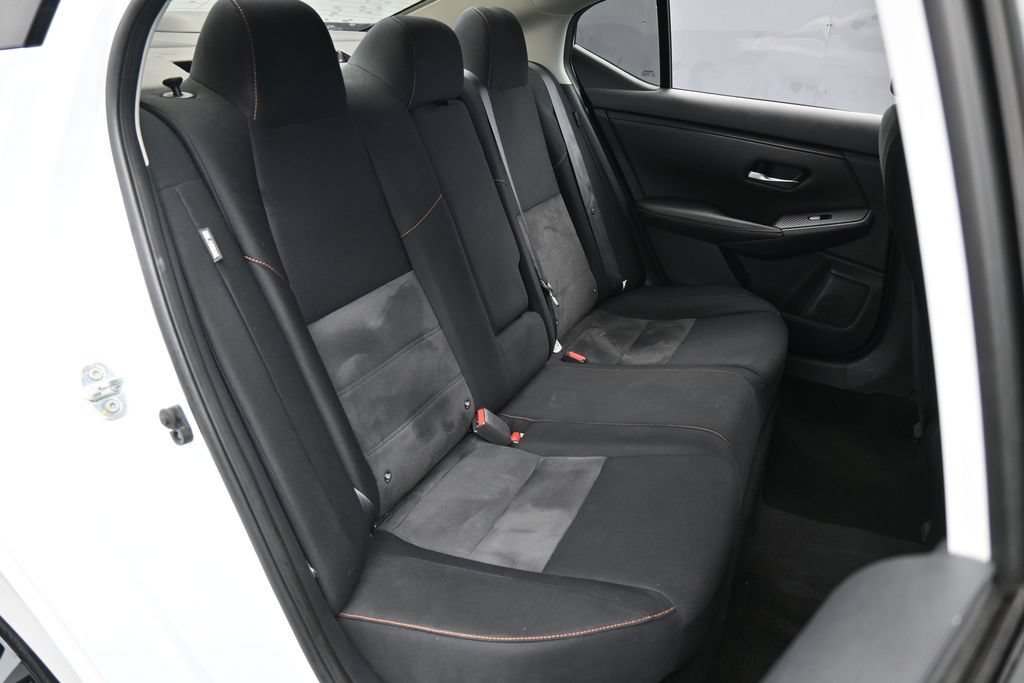 Used 2020 Nissan Sentra SR w/ Electronics Package FWD image 41
