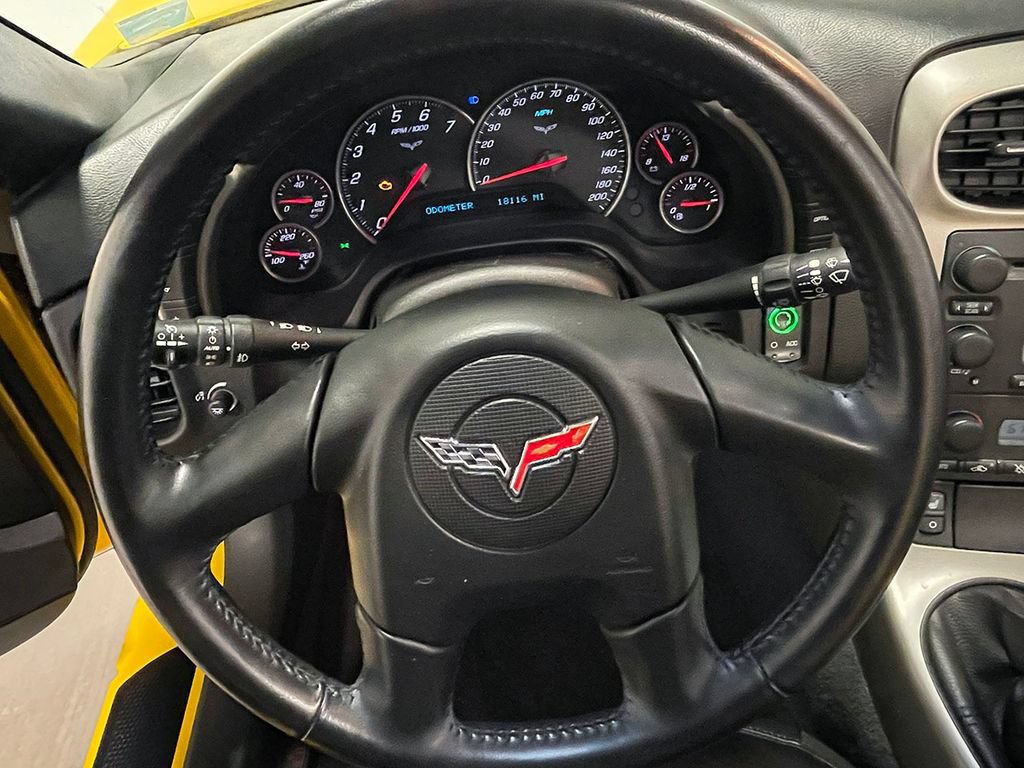 Used 2005 Chevrolet Corvette Convertible w/ Preferred Equipment Group RWD image 67