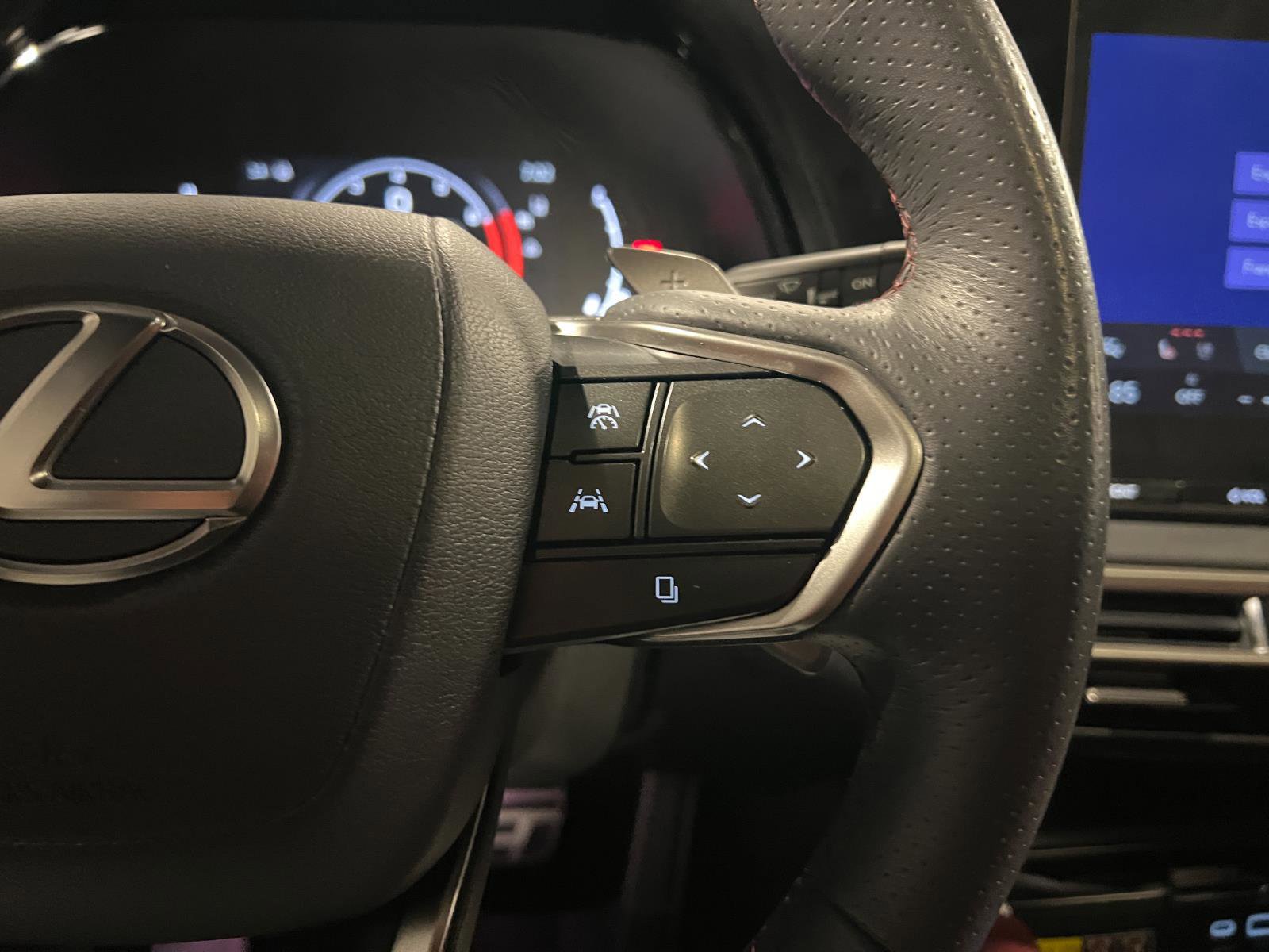 Used 2023 Lexus RX 350 F Sport w/ Accessory Package image 13