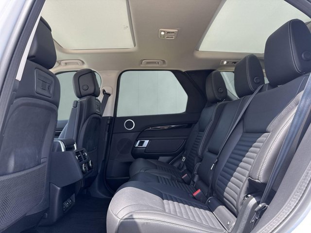 Used 2024 Land Rover Discovery S AWD/4WD image 11