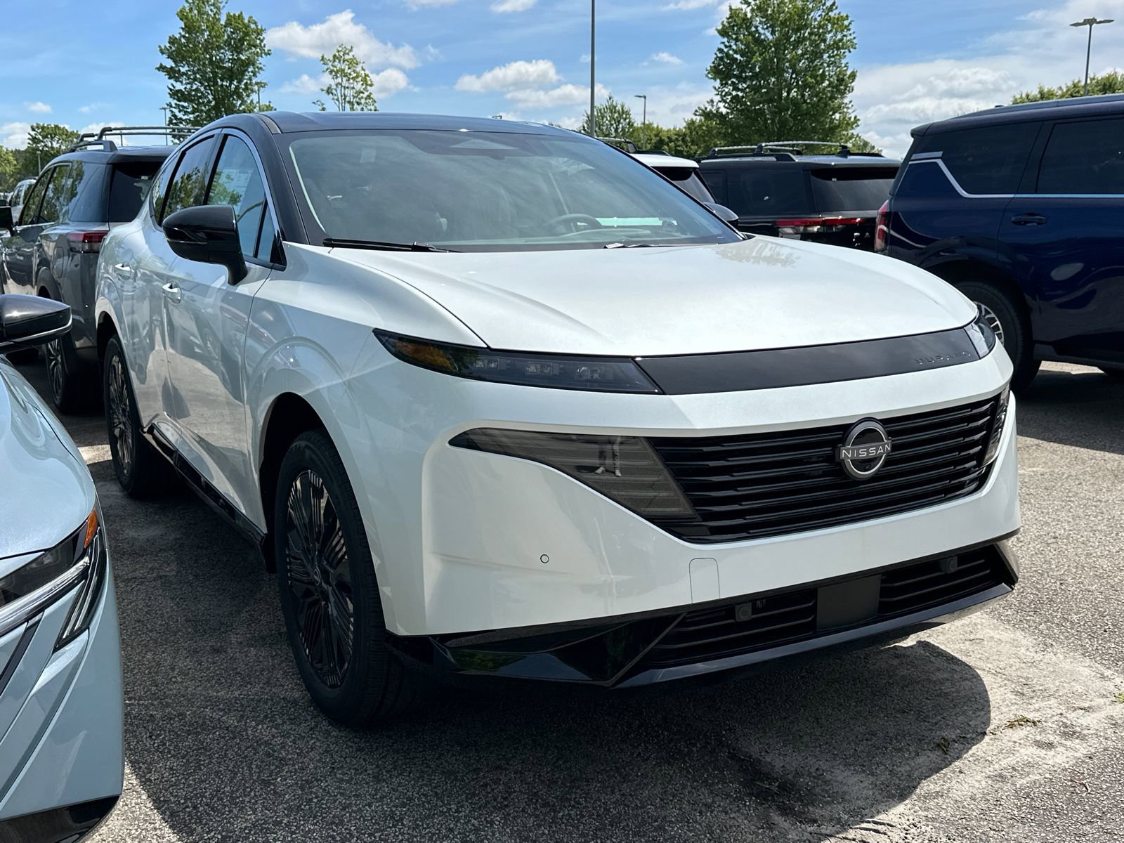New 2026 Nissan Murano Platinum w/ Technology Package AWD/4WD image 3