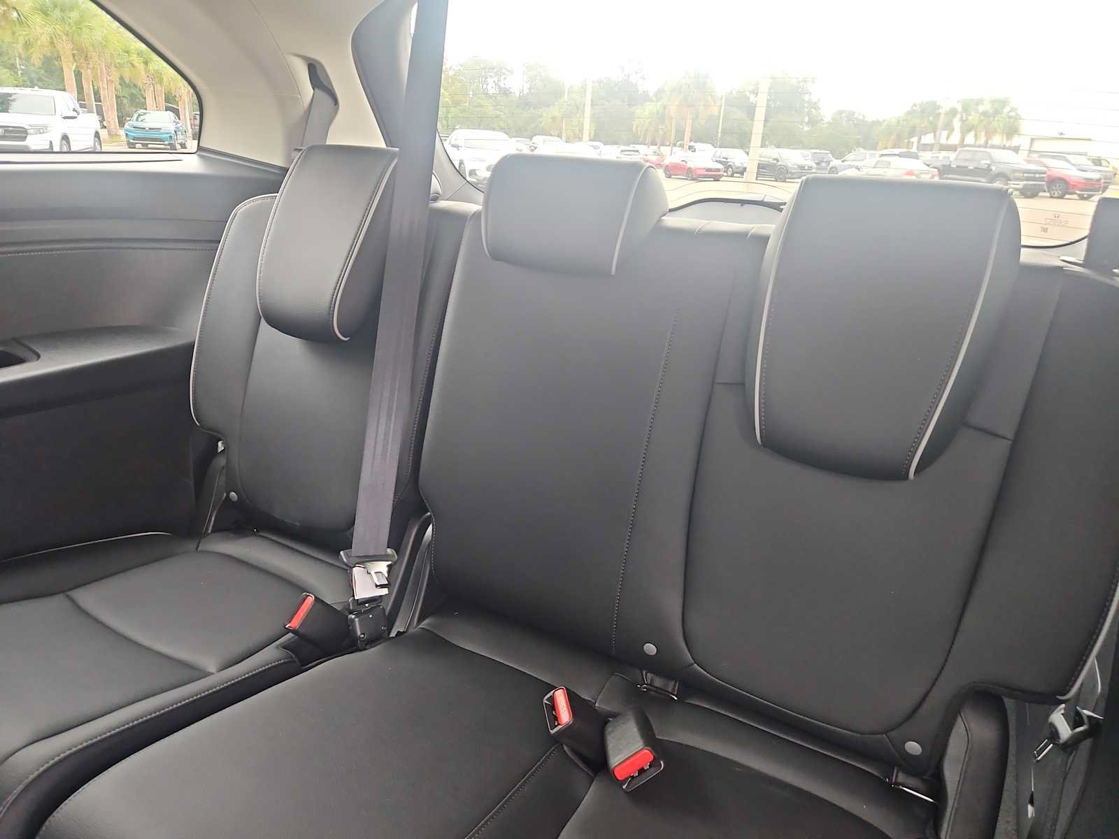 Certified 2026 Honda Odyssey Touring image 26