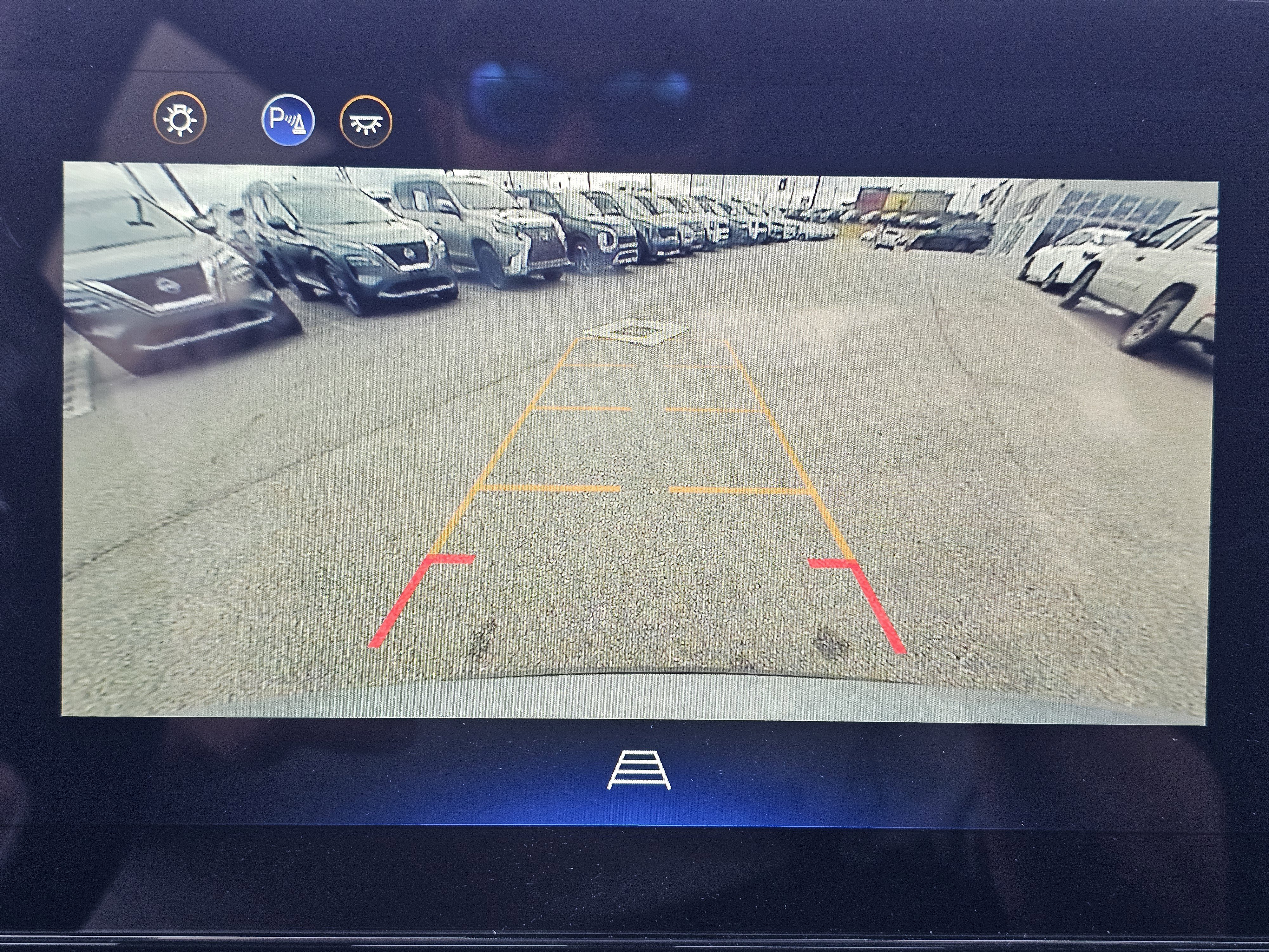 Used 2025 Chevrolet Equinox LT image 29