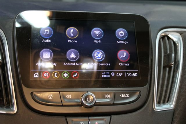 Used 2021 Chevrolet Malibu LT FWD image 20