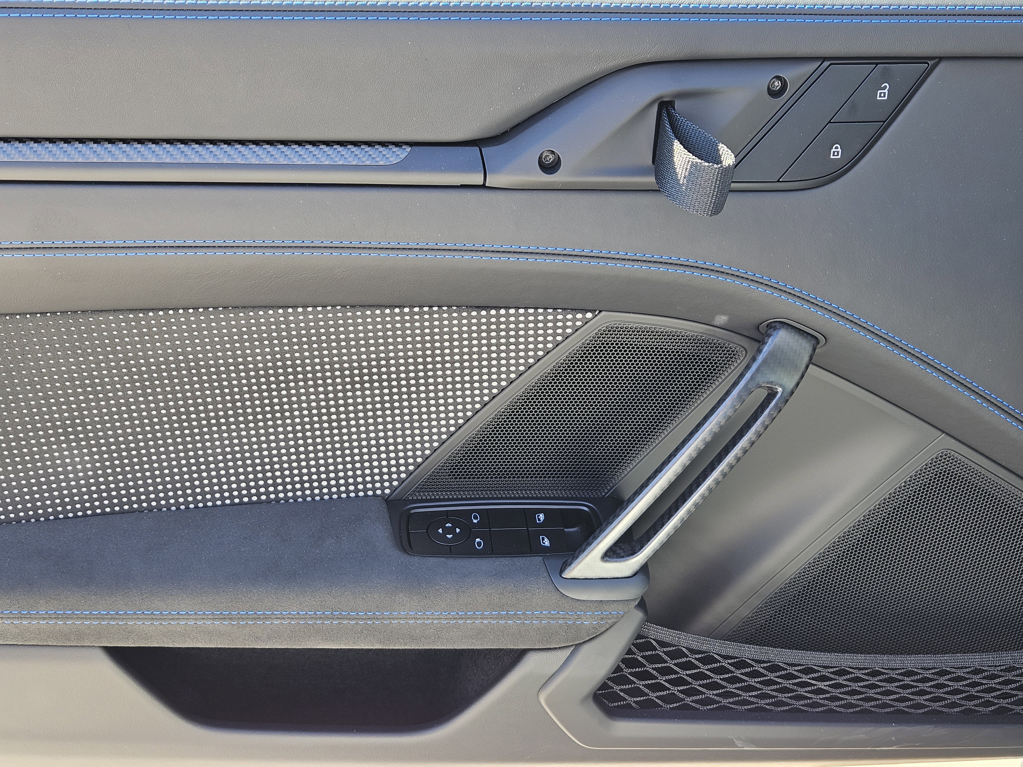 Used 2025 Porsche 911 GT3 RS image 24