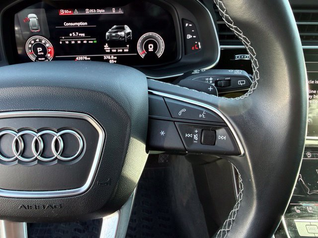 Used 2021 Audi Q8 Premium Plus w/ Premium Plus Package AWD/4WD image 16