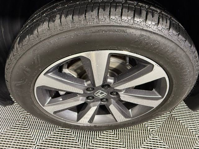Used 2023 Honda Pilot Elite image 13