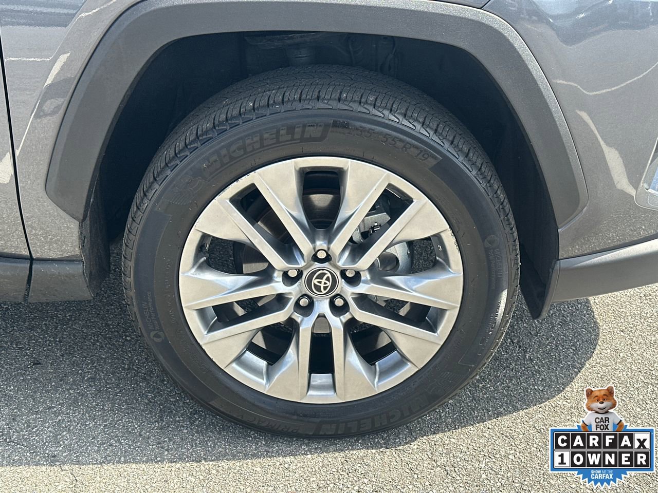 Used 2023 Toyota RAV4 XLE Premium image 12