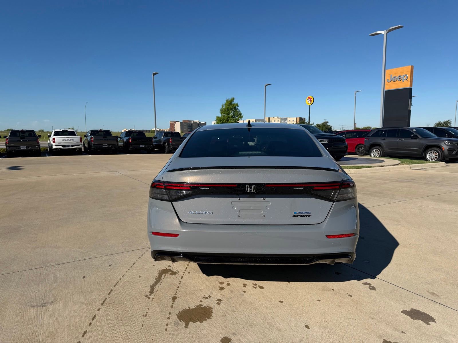 Used 2024 Honda Accord Sport image 4