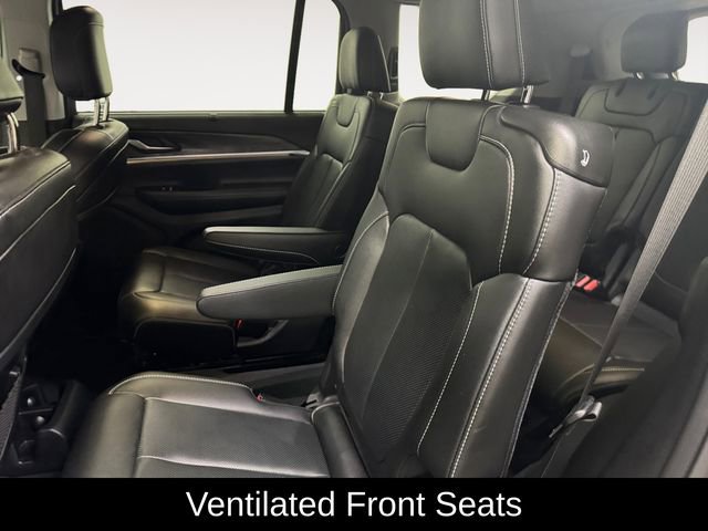 Used 2023 Jeep Grand Cherokee L Limited w/ Luxury Tech Group II image 25