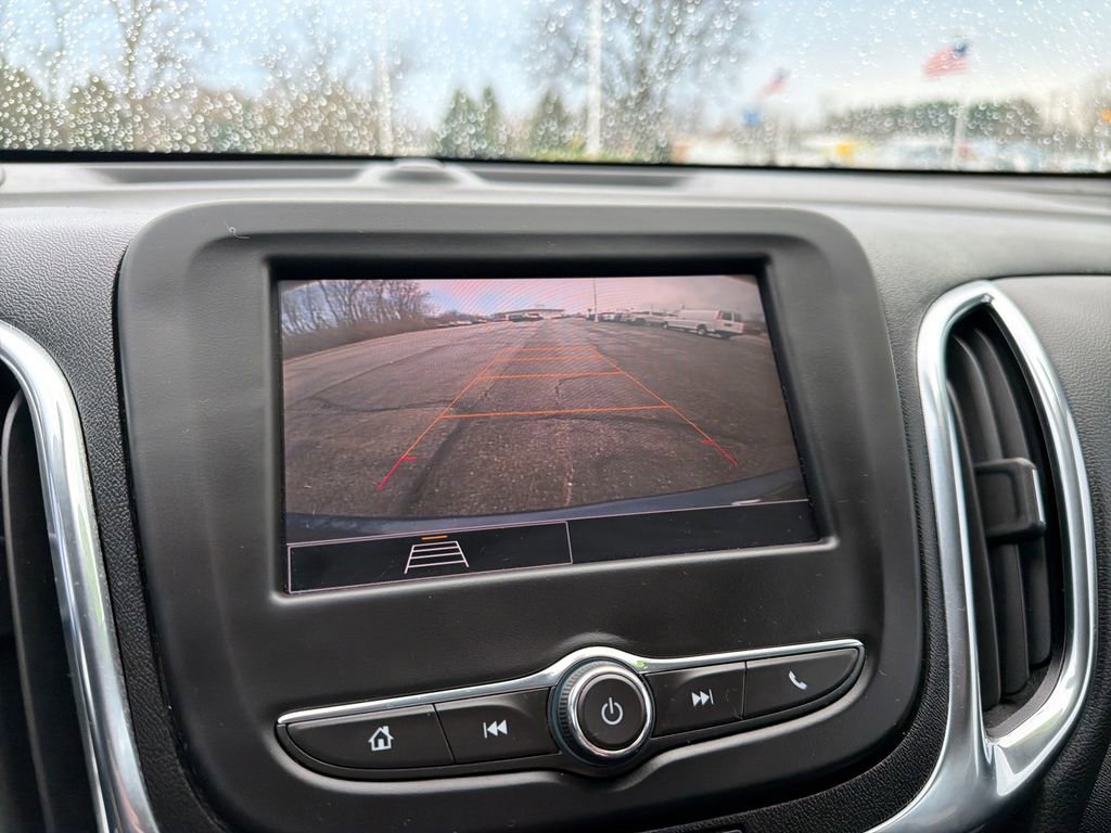 Used 2022 Chevrolet Equinox LT FWD image 18