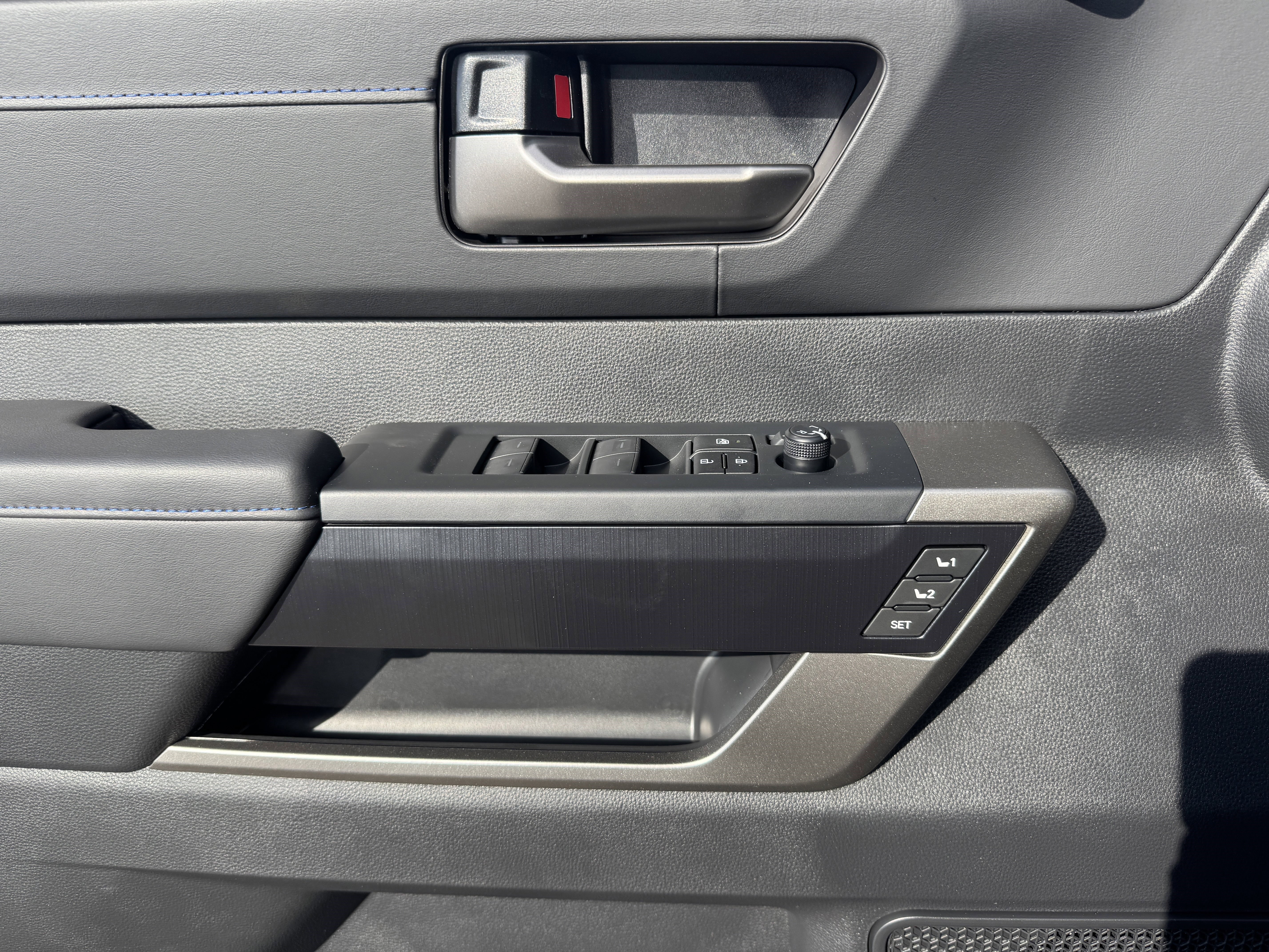 New 2026 Toyota Tundra Platinum image 10