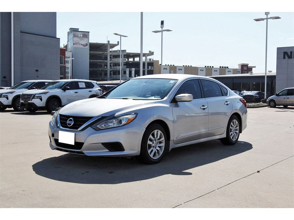 Used 2018 Nissan Altima 2.5 S w/ S Convenience Package image 2