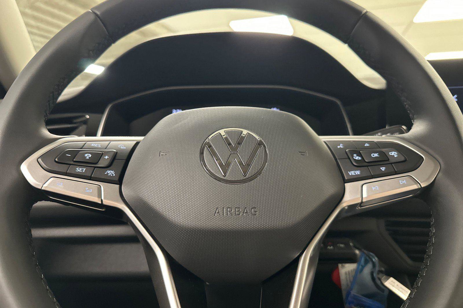 New 2025 Volkswagen Jetta SE image 20