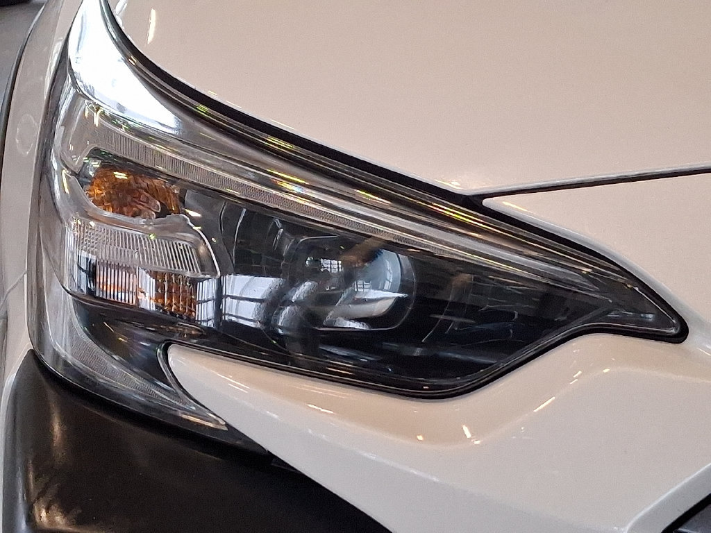 Certified 2024 Subaru Outback Premium AWD/4WD image 12
